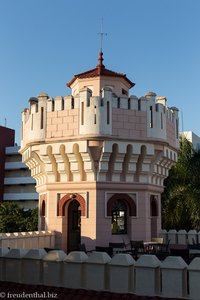 Turm im Palacio de Valle bei Cienfuegos