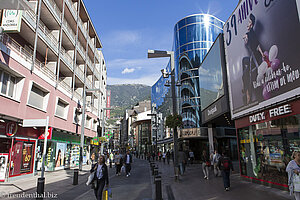 in den Einkaufsstraßen von Andorra la Vella