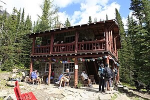 Teehaus am Plain of Six Glaciers