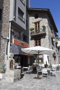 in den Gassen der Altstadt von Andorra la Vella