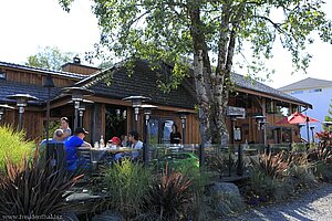 Restaurant Shelter in Tofino