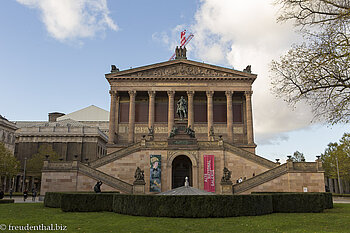 Tempelbau der Alten Nationalgalerie von Berlin