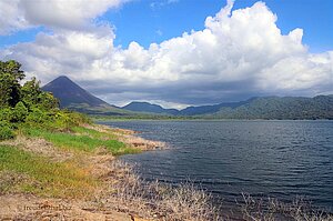 Schöne Sicht auf die Laguna Arenal