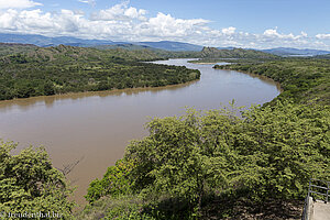 Rio Magdalena windet sich durch Kolumbien.