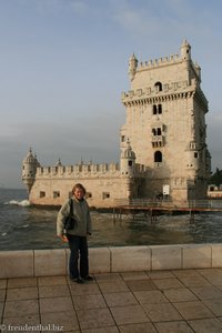 Anne vor dem Torre de Belém