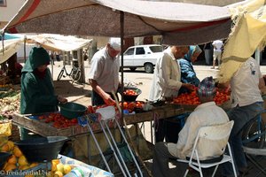 Tomatenstand beim Markt von Khemisset