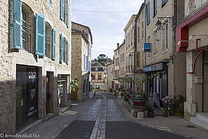 Hauptstraße in Puy-l'Évêque