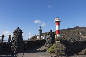 Zwei Leuchttürme und die Salzgärten der Südspitze von La Palma