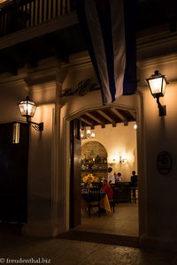 Eingang zum Restaurant beim Hotel Camino de Hierro in Camagüey