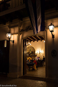 Eingang zum Restaurant beim Hotel Camino de Hierro in Camagüey