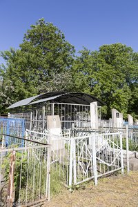 Gräber auf dem Jüdischen Friedhof von Balti in Moldawien.