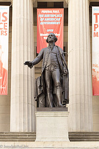 George Washington vor der Federal Hall