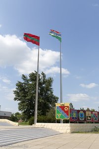 Fahnen in Transnistrien