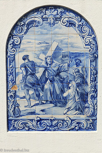 Mit Blautönen bemalte Azulejos der Ermida de Nossa Senhora da Paz