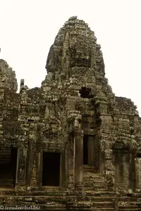 Ein Turm des Bayon in der Großen Stadt Angkor Thom