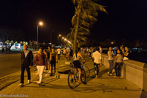 Abendstimmung am Paseo del Prado in Cienfuegos