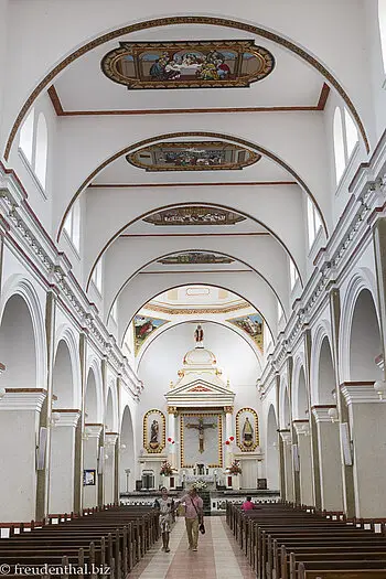 in der Kirche von Timana in Kolumbien