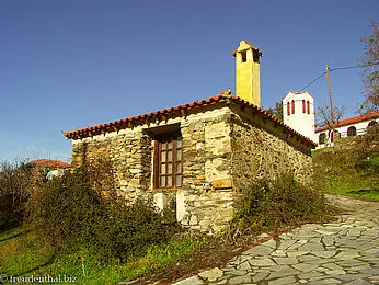 Parthenonas - Blick vom Museum zum Ort