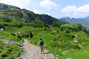 Wanderweg zum Alpeli