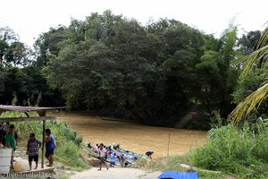 Bootsanleger am Lemanak River