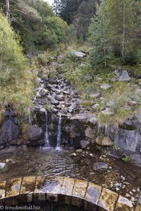 Wasserfall beim Camino les Pardines