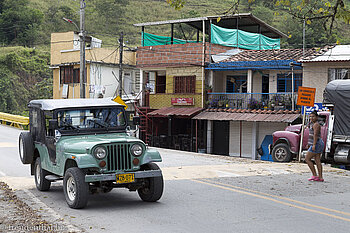 Alter Jeep in Irra.