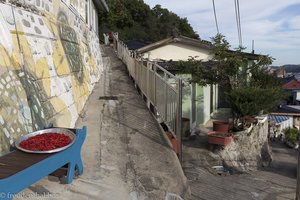 Wege und Chili im Seongjingol Mural Village