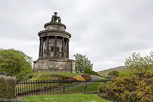 das Burns Monument auf dem Weg zum Calton Hill