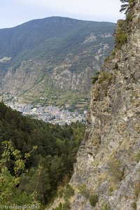Aussicht vom Camino les Pardines über das Bergland von Andorra