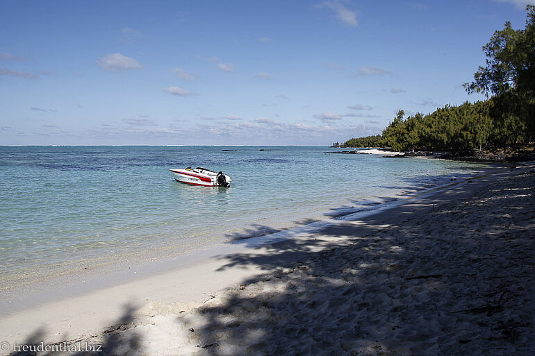 Strand bei der Ile aux Cerfs
