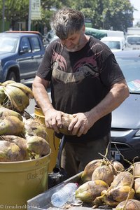 Kokosnüsse auf dem Markt von Saint-Pierre