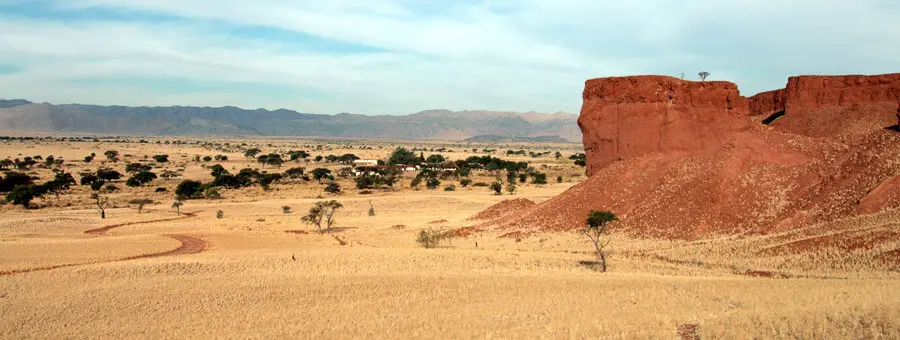 Savannen-Landschaft der Namib