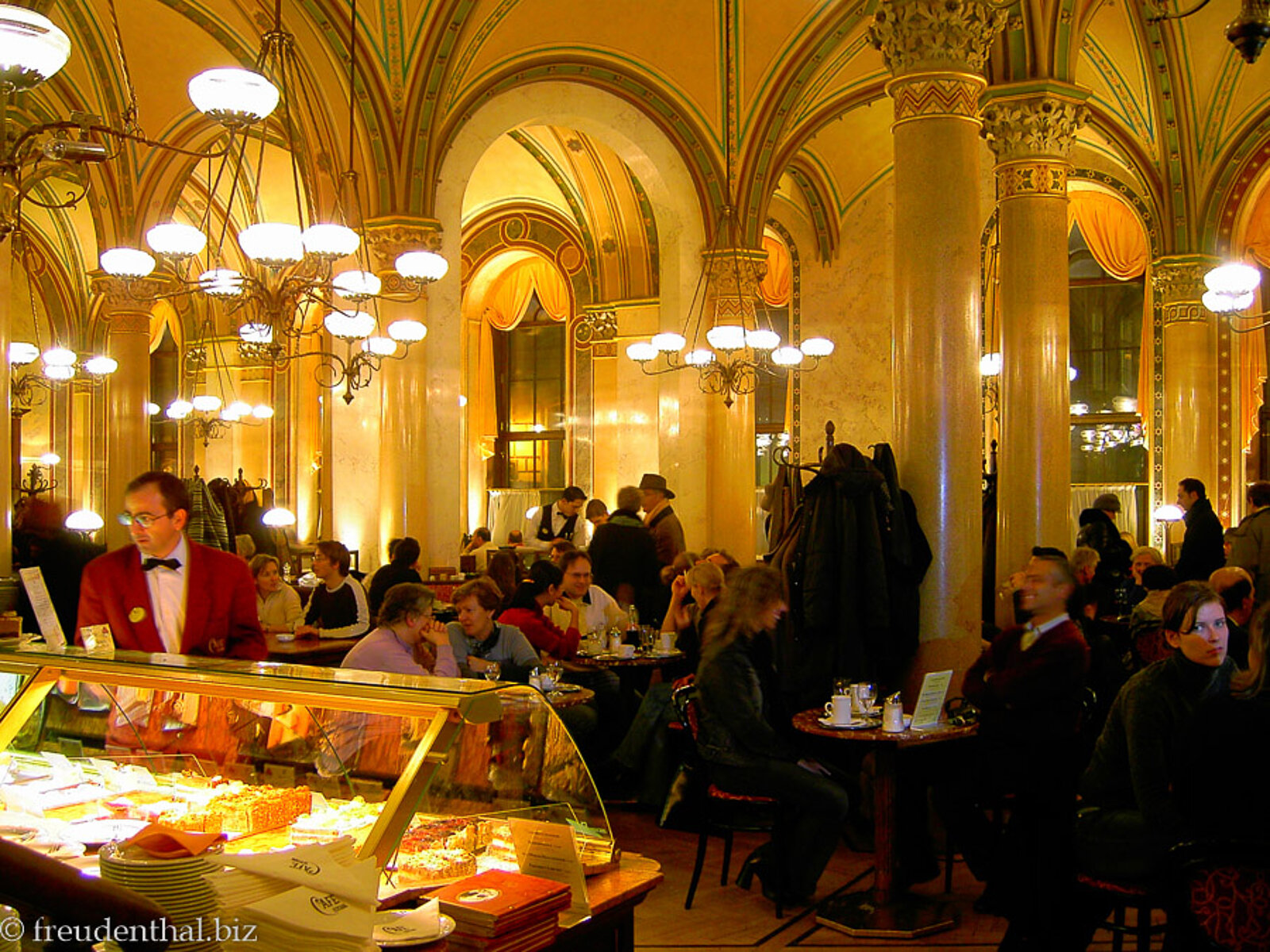 Gastraum des Cafés Central im Palais Ferstel in Wien