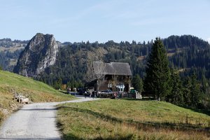 Wanderweg zum Ibergeregg