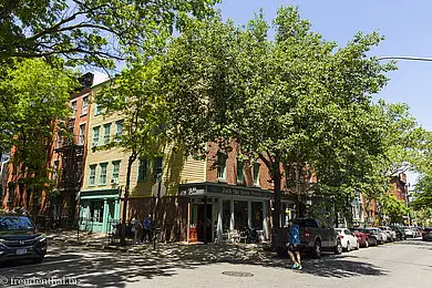 bunte Holzhäuser in den Brooklyn Heights