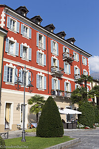 Das Hotel Cannobio hat schöne Sicht auf den See.