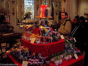 Schokoladenstand im Café Demel