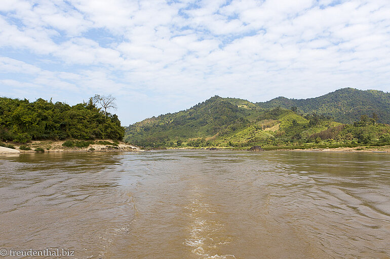 Blick über den breiten Mekong
