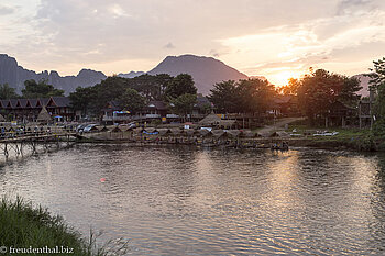 Sonnenuntergang bei Vang Vieng