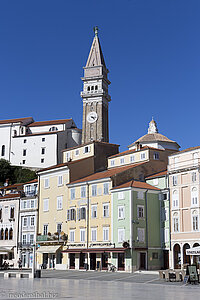 Auf dem Tartinijev trg in Piran