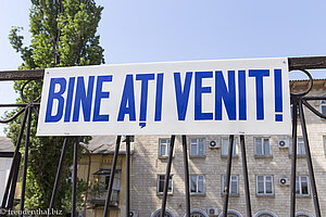 »Willkommen« beim Bahnhof von Chisinau