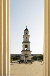 der Glockenturm auf dem Kathedralenplatz