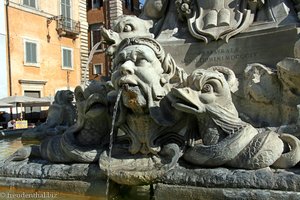 Brunnen auf der Piazza della Rotonda