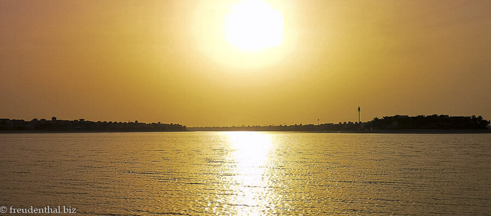 Sonnenuntergang bei Palm Jumeirah 