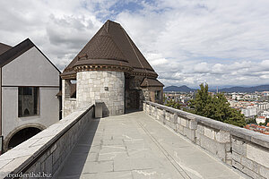 Der Erasmus-Turm im Schloss Ljubljana