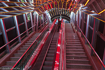 Rolltreppe hinauf zum Yongdusan-Park