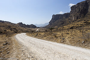 im Tal zum Fazayah Beach im Oman