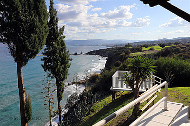 Auf der Terrasse des Baths Of Aphrodite Restaurants