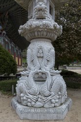 Drachenstele beim Woljeongsa Tempel