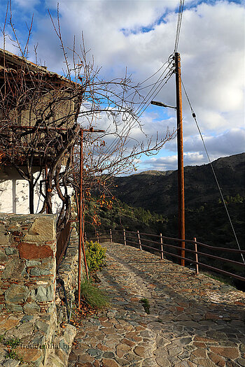 Fernwanderweg E4 Lazanias